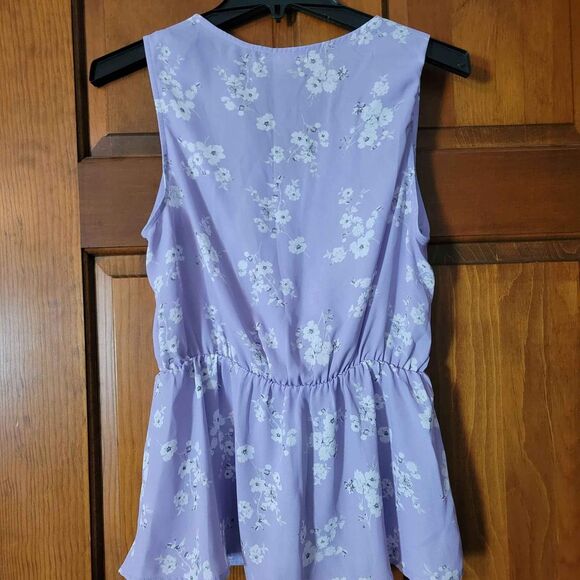 Women's Size XS Pleione Lavender Sleeveless Blouse Floral Print - Picture 5 of 5